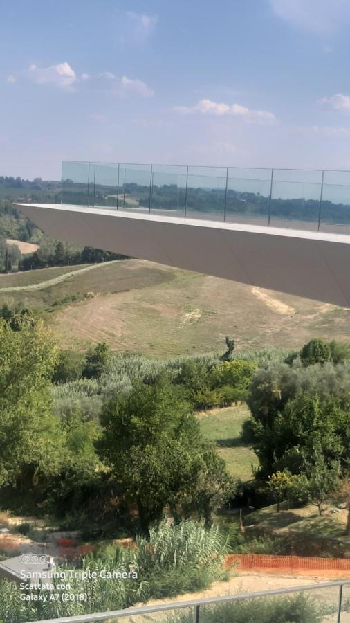 Il Paradiso Sopra Le Nuvole Peccioli 外观 照片